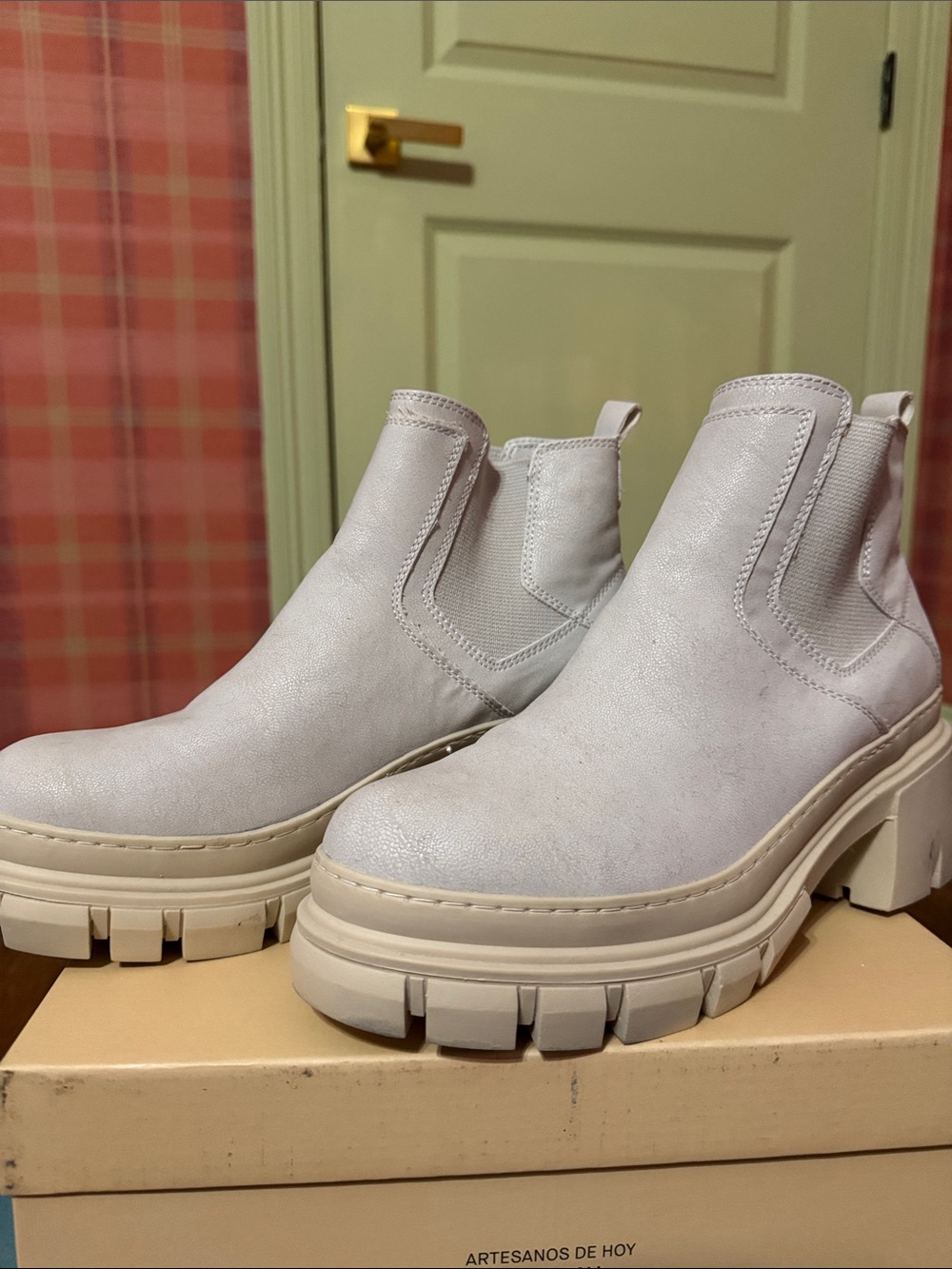 MIA White Chunky Chelsea Ankle Boots